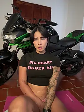 Ale_Lewis – Naživo XXX chat