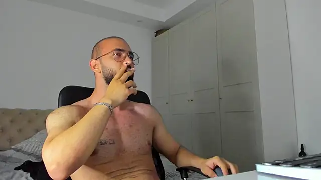 cloudymastersss webcam show