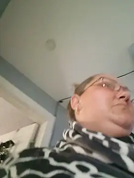 Živá chatovací místnost SexyNikki6969