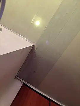 saaalome_1: δωμάτιο απευθείας συνομιλίας
