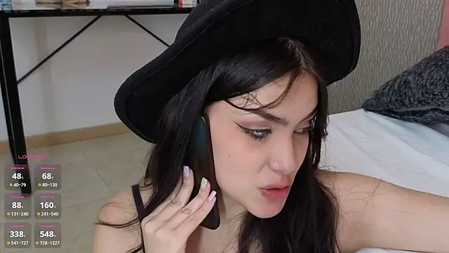 Sala de chat en directo de Alegna_Moon_
