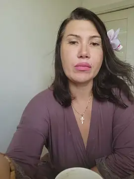 Pokój czatu na żywo – ROXOLANAA_SEXY