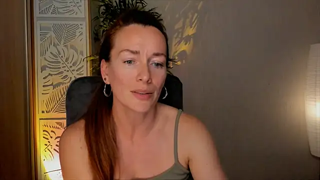 RebeccaMartinez – live chatrum