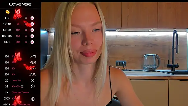 חדר צ'אט בשידור חי של Olivia_Bells
