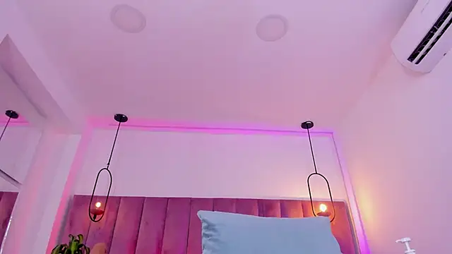 babepolly Adlı Modelin Canlı Sohbet Odası