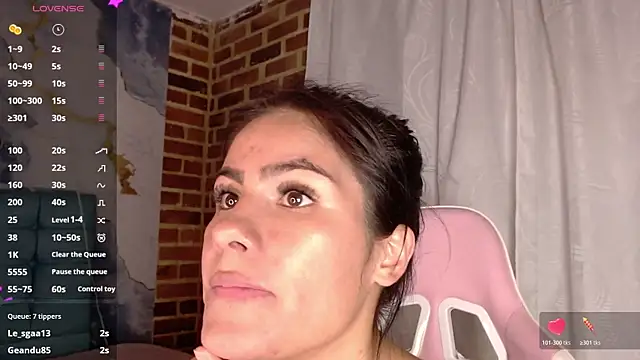 Živá chatovací místnost Salome_Cherie