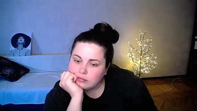 Emily_Mon Live chat-huone