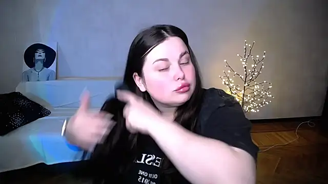 Emily_Mo Ruang Obrolan Langsung