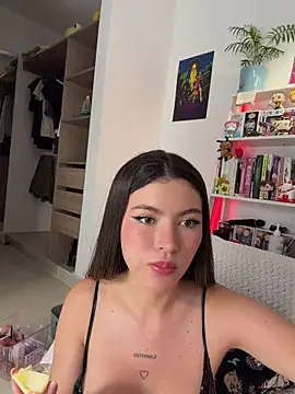 Živá chatovací místnost Your_Honeey