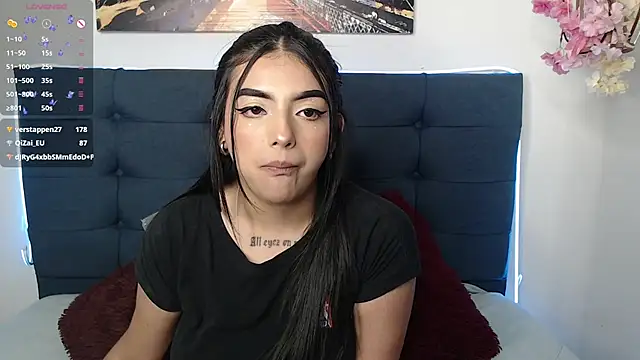 غرفة دردشة eva_six المباشرة