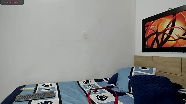 ห้องแชทสดของ Lauralove_69