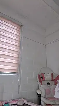 MeganDolll 실시간 채팅방