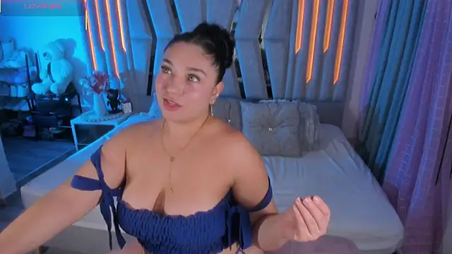 scarlet_miller1 Adlı Modelin Canlı Sohbet Odası