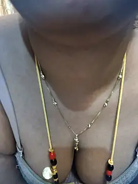 tuttifrutti17n Live chat-huone