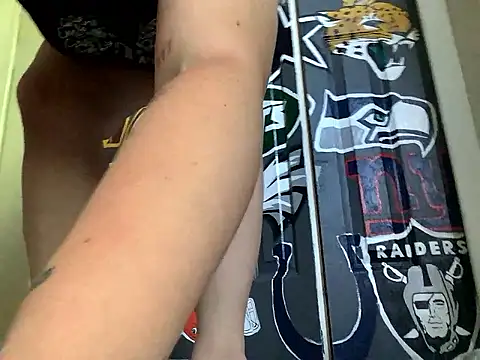 QueenNuttCollector Live Chatraum