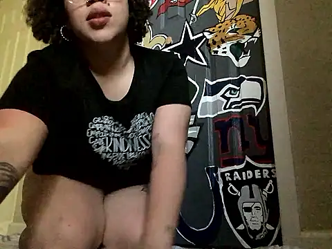 QueenNuttCollector Cameră chat live