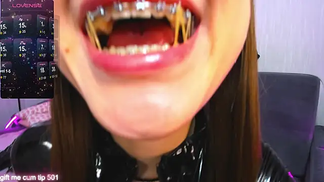 Онлайн чат Monica_Blair