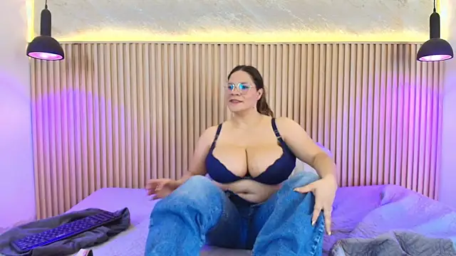 big_tits_in_your_face Ruang Obrolan Langsung