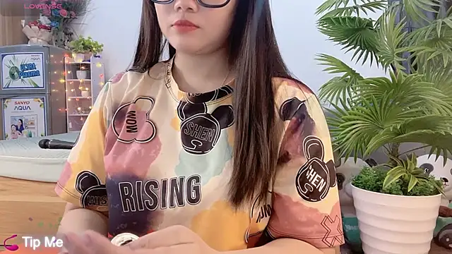 Babe_Then199 Adlı Modelin Canlı Sohbet Odası