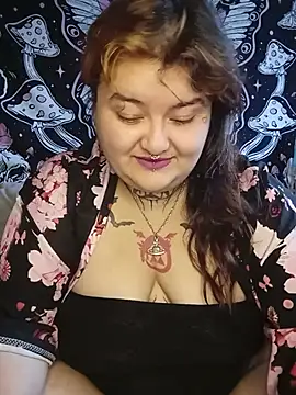 חדר צ'אט בשידור חי של Staicyjanemcfly