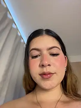 Živá chatovací místnost naughty__angel