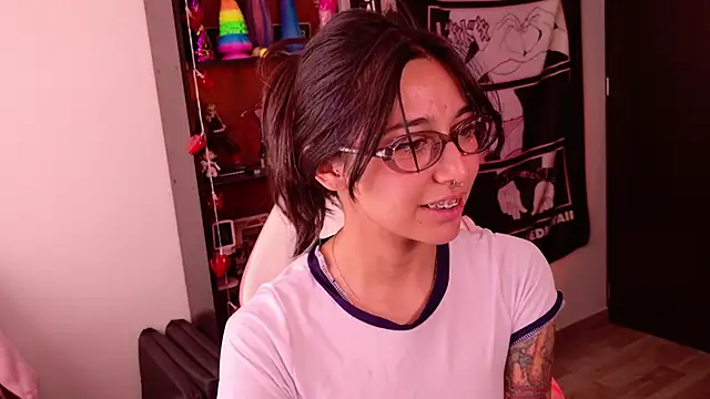 amber_yull – Naživo chatovacia miestnosť