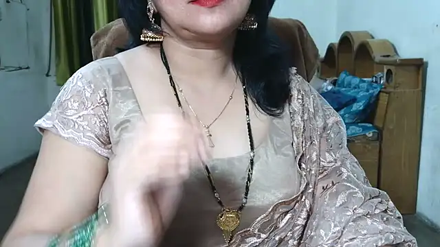 Chat soba uživo modela Cute_Mahi22