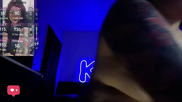 kimmiakiss22's Live Chat Room