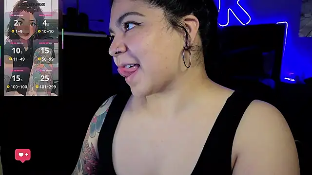 Živá chatovací místnost kimmiakiss22