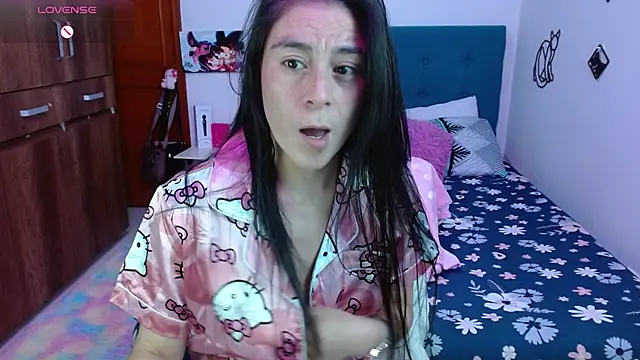 Živá chatovací místnost antonella_sweet33
