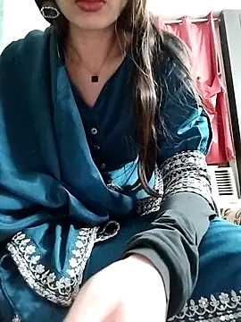 Онлайн чат Noor_Darliing