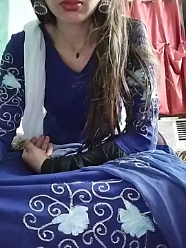 Noor_Darliing Adlı Modelin Canlı Sohbet Odası