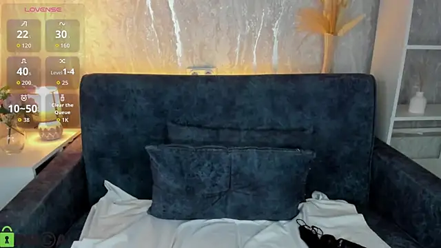 Linda_Bryant Adlı Modelin Canlı Sohbet Odası