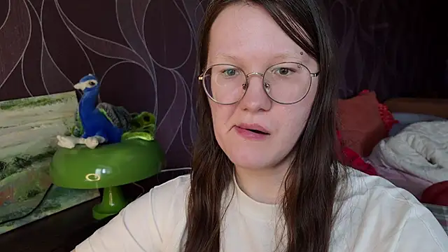 hairyMira Live Chatraum