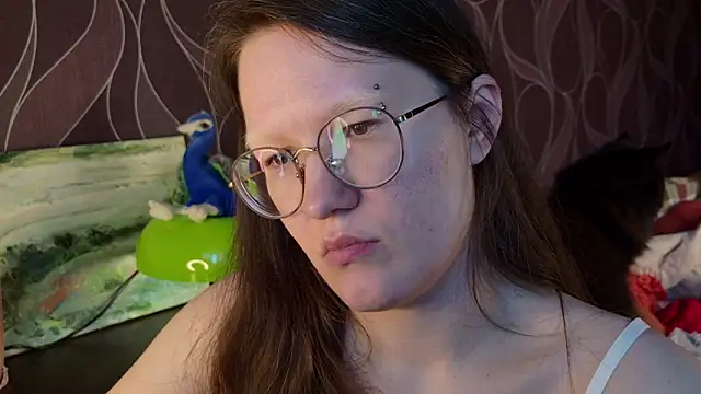 hairyMira Cameră chat live