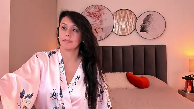 SaharaGarcia__ чат на живо