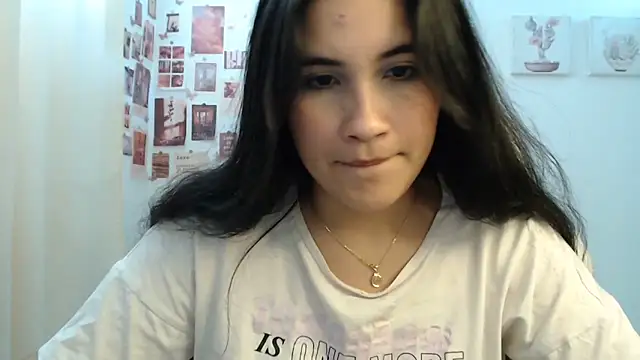 InocentHeaven1 Cameră chat live