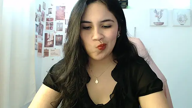 Živá chatovací místnost InocentHeaven1