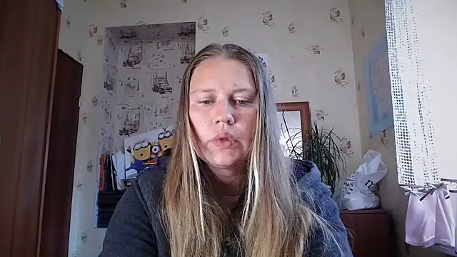 Živá chatovací místnost dream_alexa