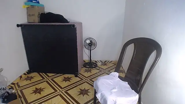 victoris Adlı Modelin Canlı Sohbet Odası