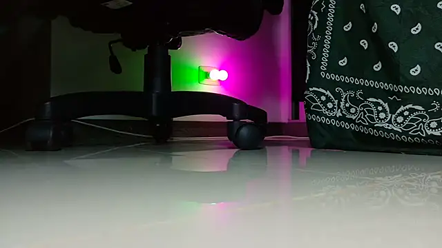 yourmajestyのライブチャットルーム