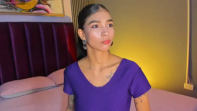 ห้องแชทสดของ LauraAristizabal