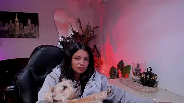Meghan320 чат на живо