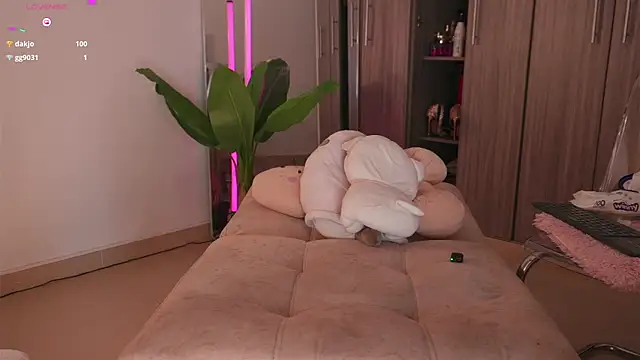 KAREN17 실시간 채팅방