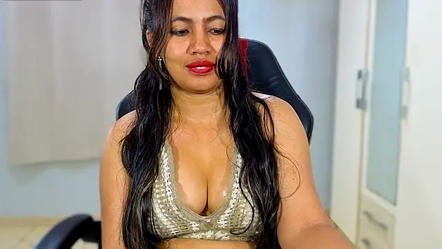 ห้องแชทสดของ FannyXhot