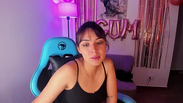 Nicole_Ssのライブチャットルーム
