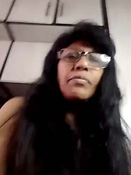 MsAttitude's Live Chat Room