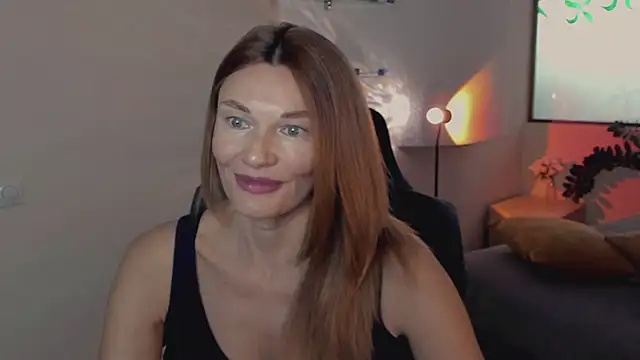 MistyBarnes élő chatszobája