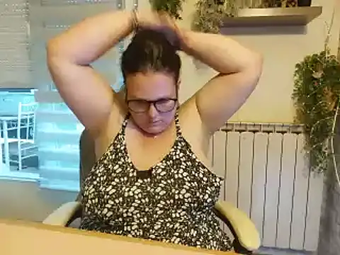 jolieseins – Naživo XXX chat