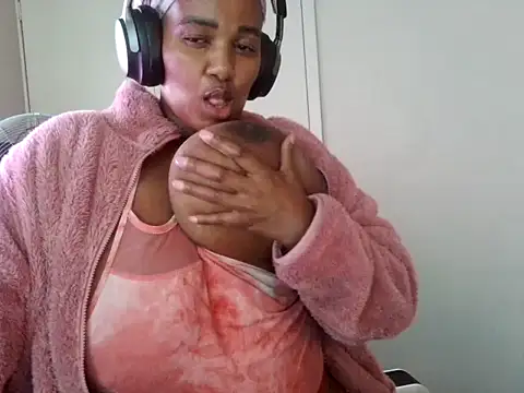 Živá chatovací místnost Lakwanda